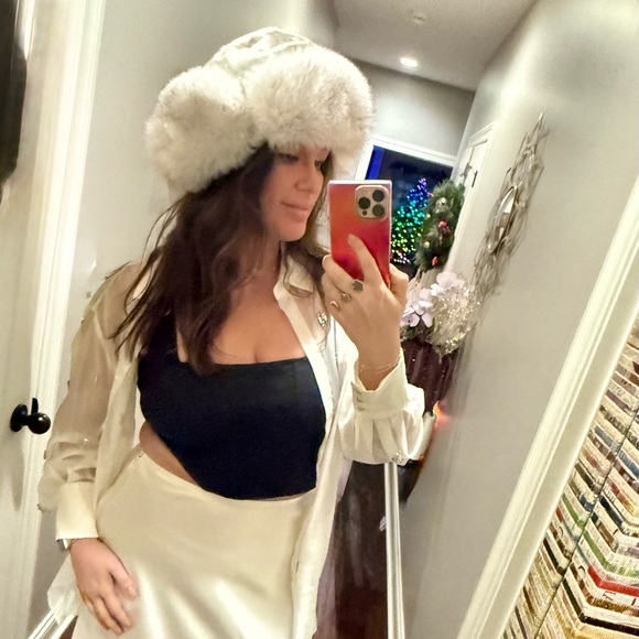 Meet your Posher, Ashley - Picture 5 of 5